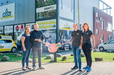 Rook Bedrijfskleding neemt Glashouwer in Friesland over