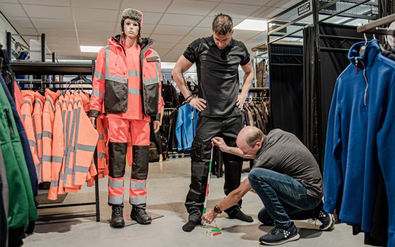 Veiligheidskleding - Diensten - Rook Bedrijfskleding